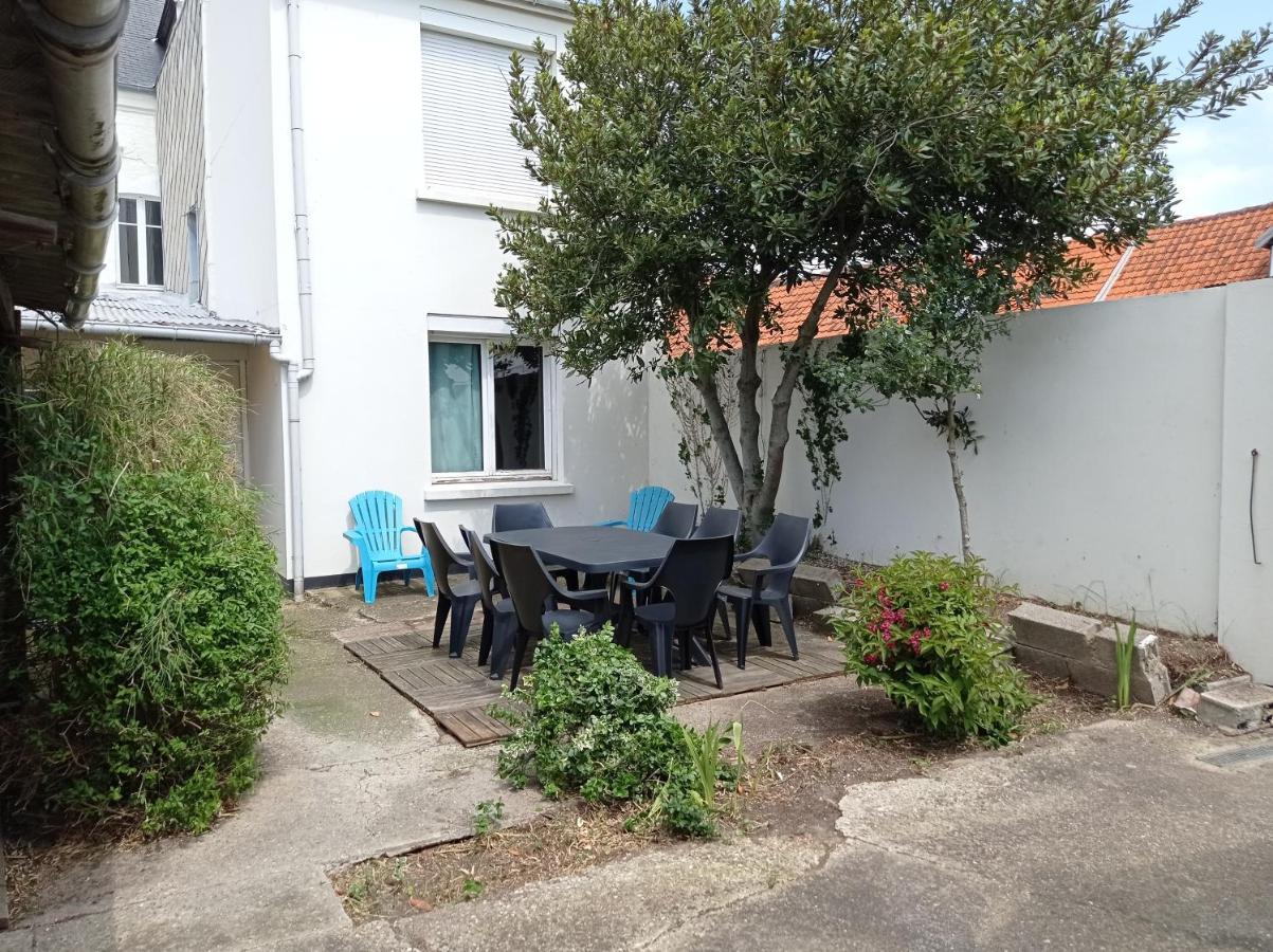 Appartement Duplex Avec Cour 10 Pers Berck ภายนอก รูปภาพ